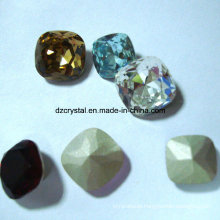 China Decorative Faceted Crystal Stone for Garment Accessories